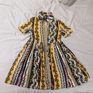 Oscar De La Renta Floral Striped Kids Dress Size 8